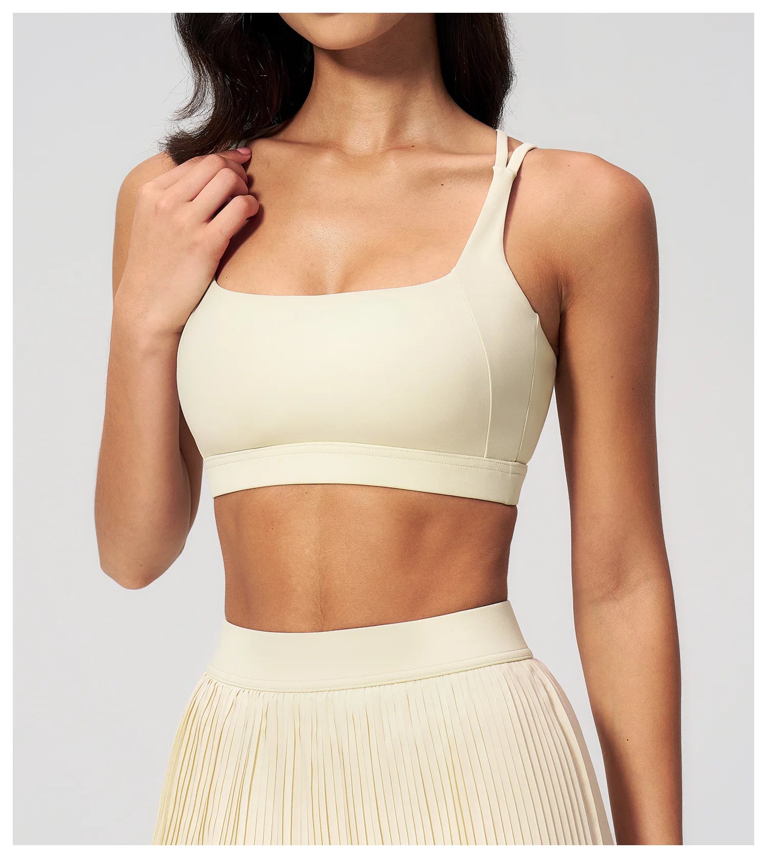 SculptFit Cross Back Sports Bra