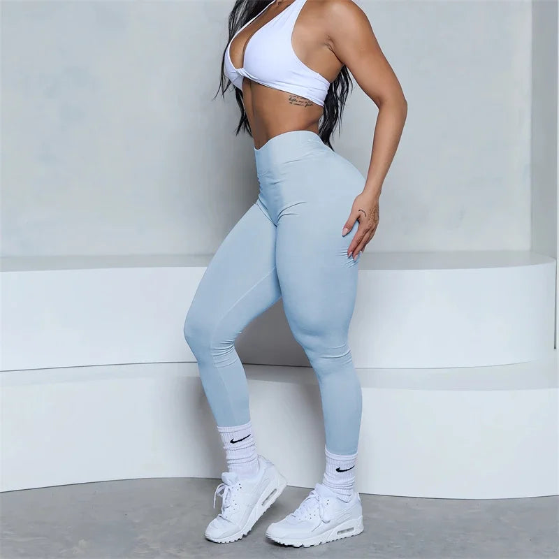 Low V-Back Scrunch Butt-Lifting Leggings