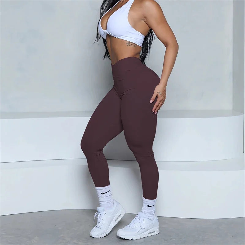 Low V-Back Scrunch Butt-Lifting Leggings