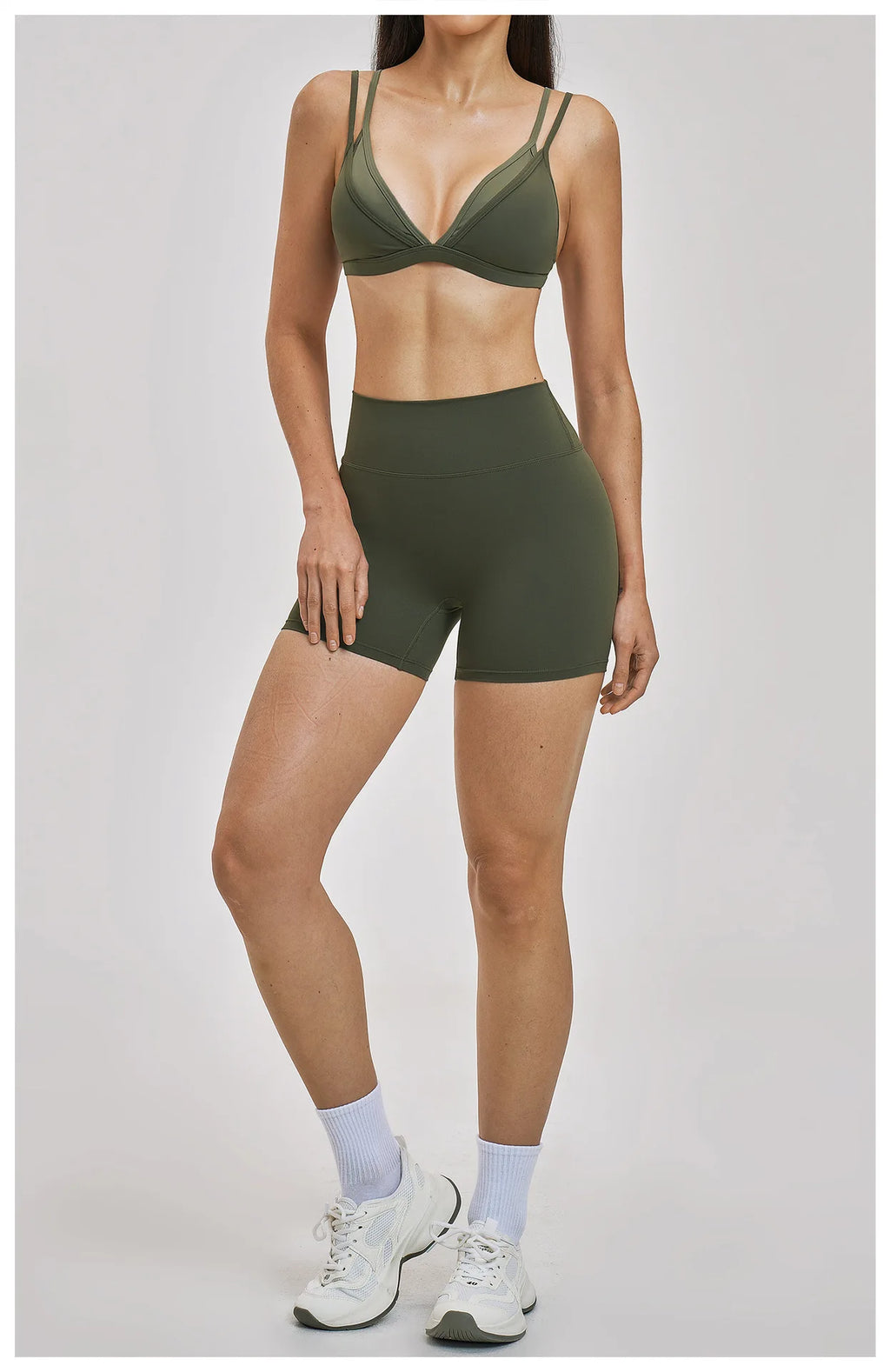 Luma Contour Crop | Two Tone