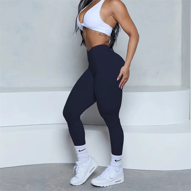 Low V-Back Scrunch Butt-Lifting Leggings