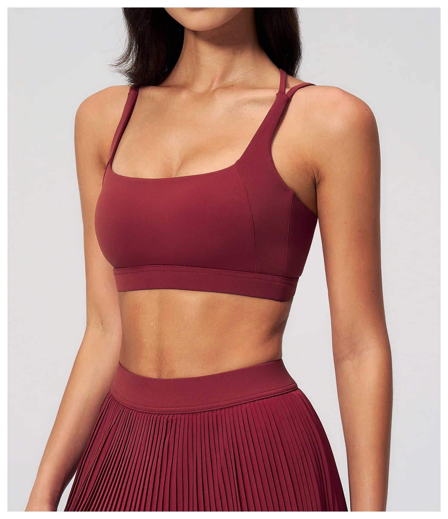 SculptFit Cross Back Sports Bra