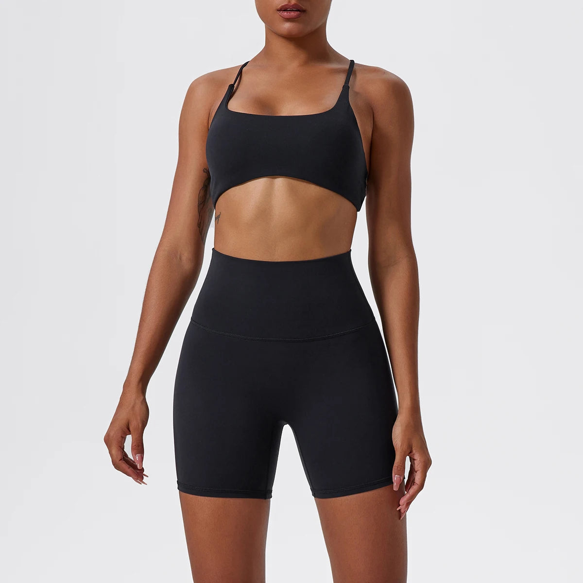 2-piece Seamless Activewear Shorts & Sports Bra