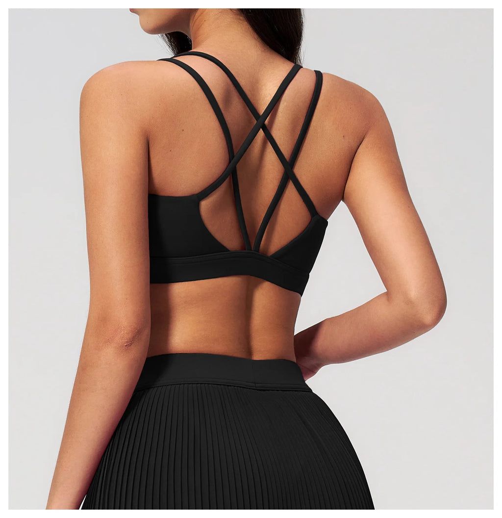 SculptFit Cross Back Sports Bra