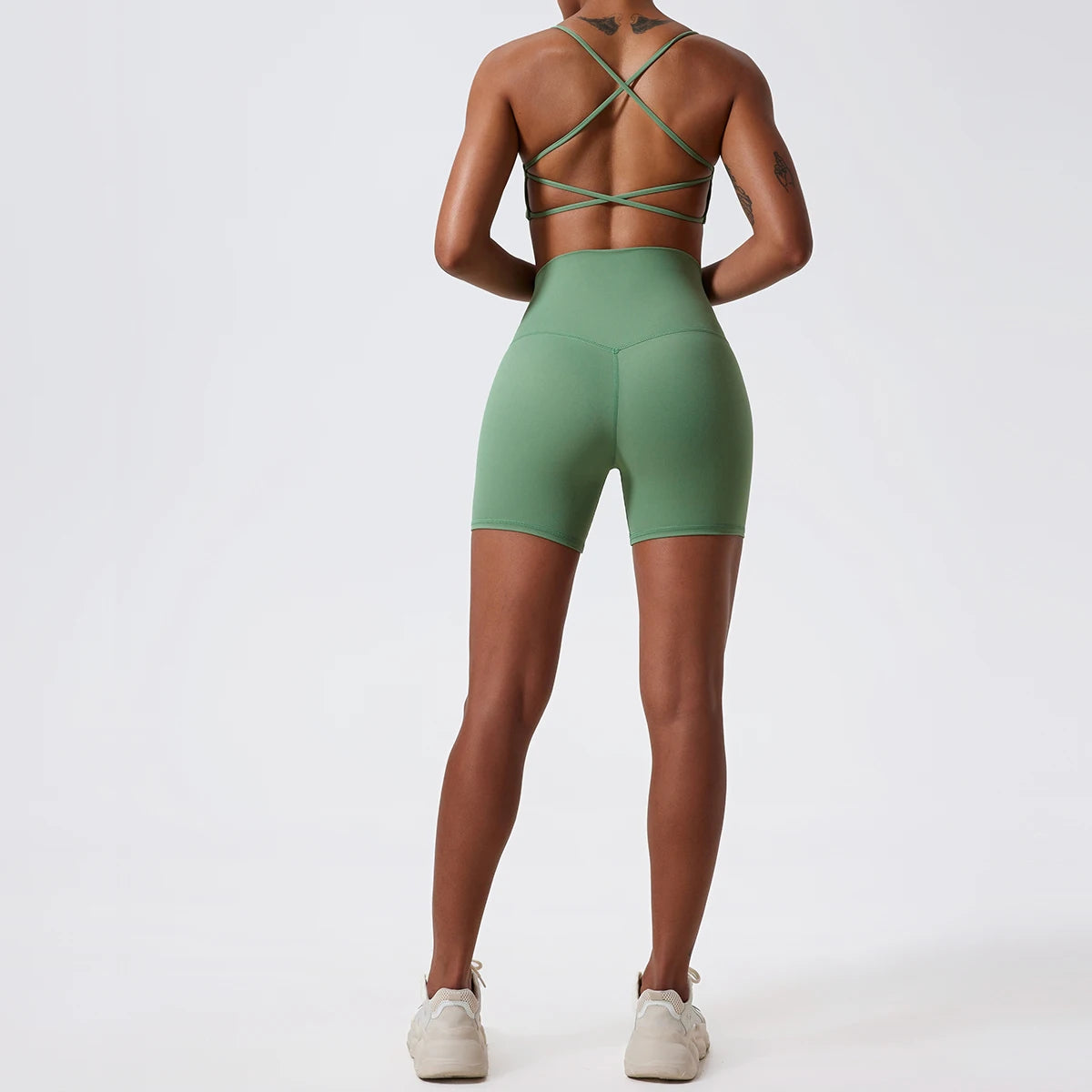 2-piece Seamless Activewear Shorts & Sports Bra