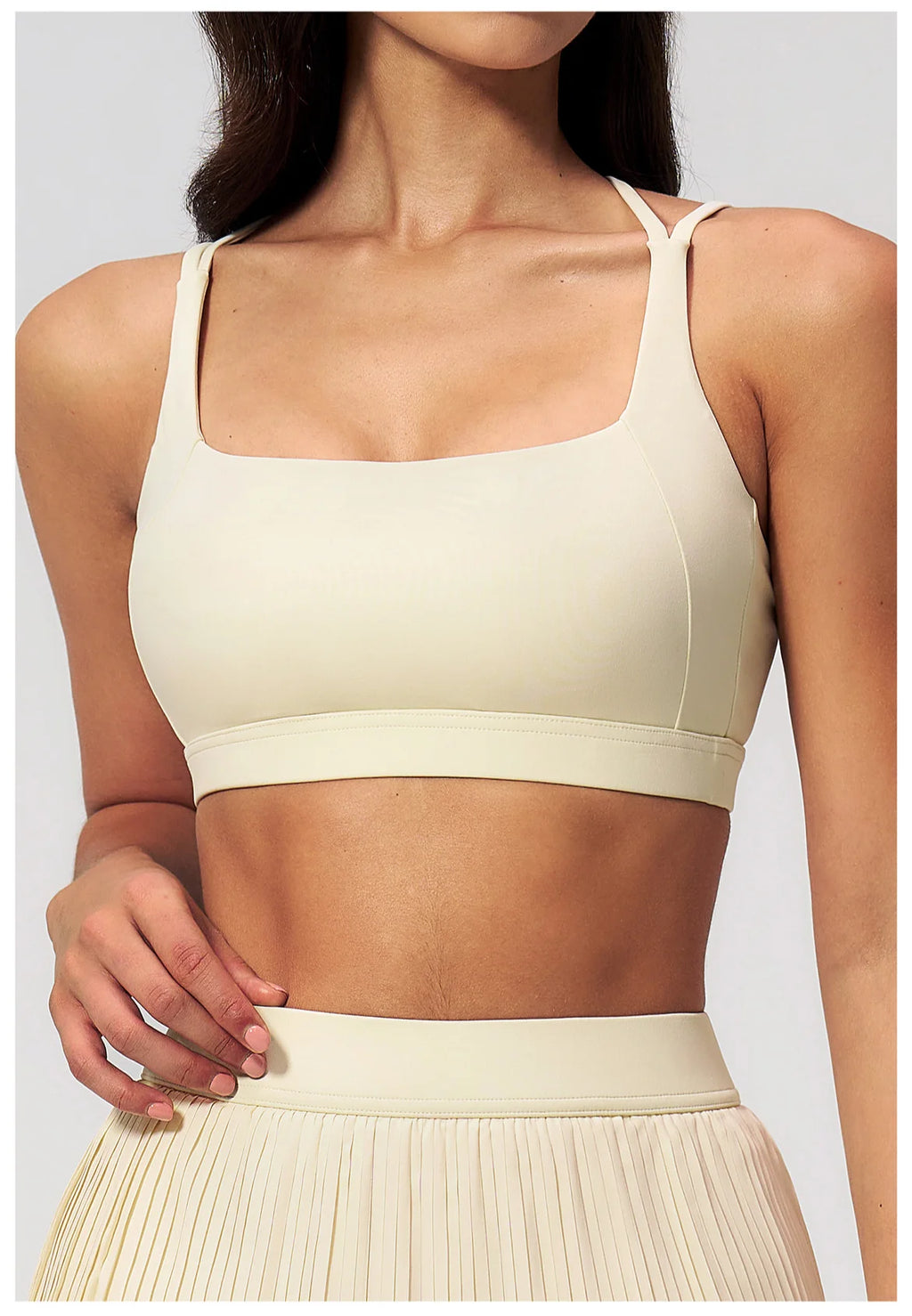 SculptFit Cross Back Sports Bra