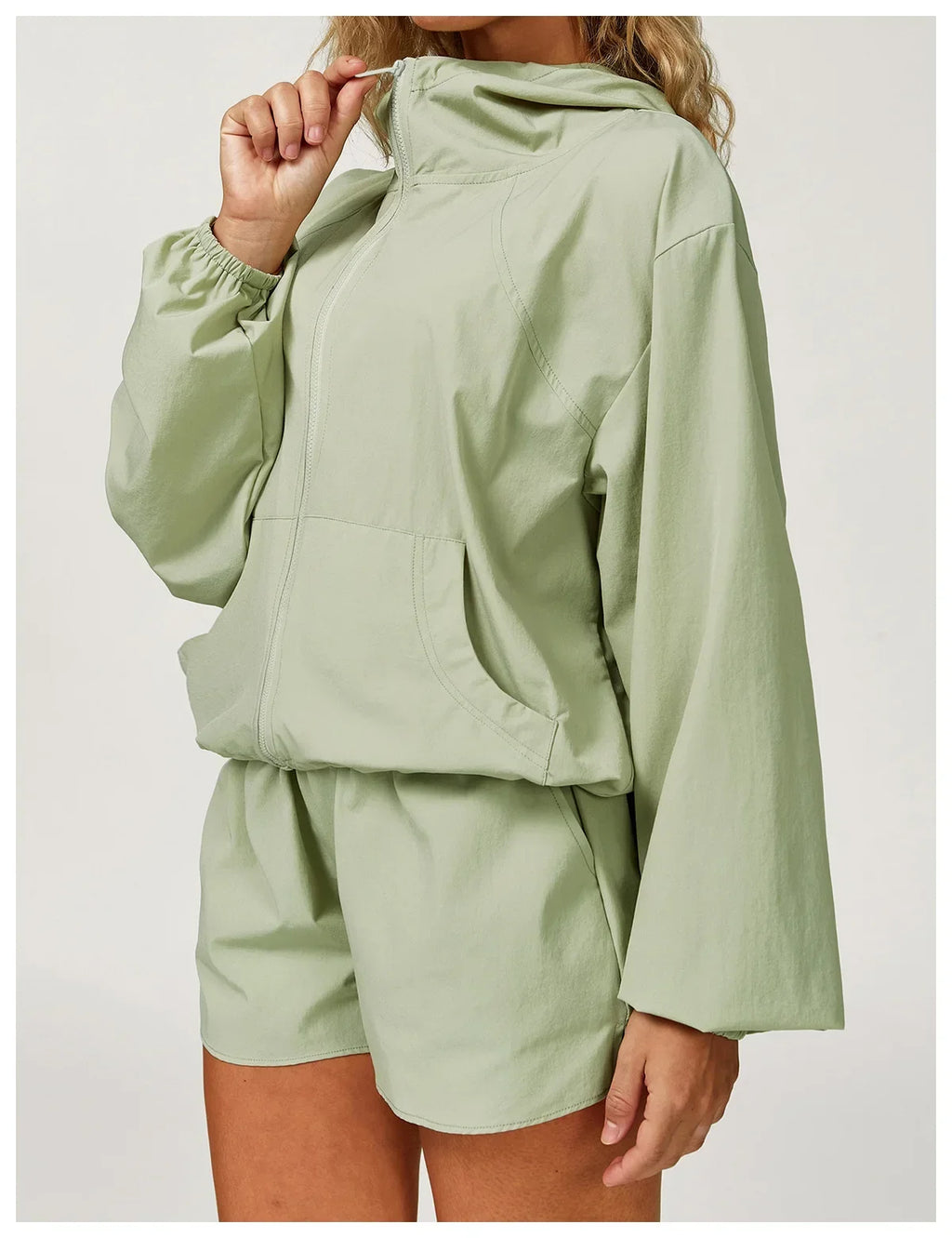 Avara Lightweight Hooded Zipper Jacket