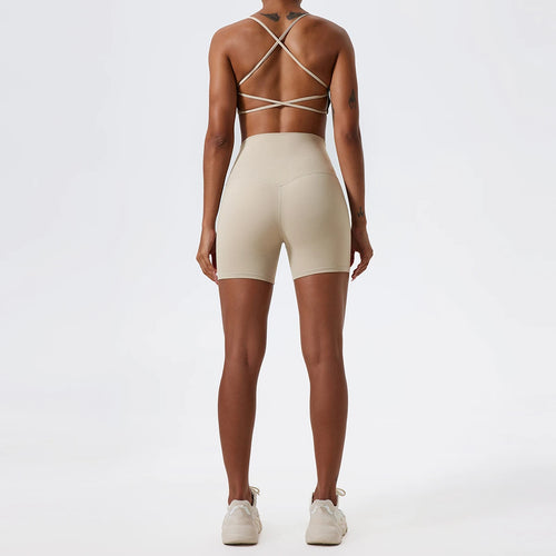 2-piece Seamless Activewear Shorts & Sports Bra