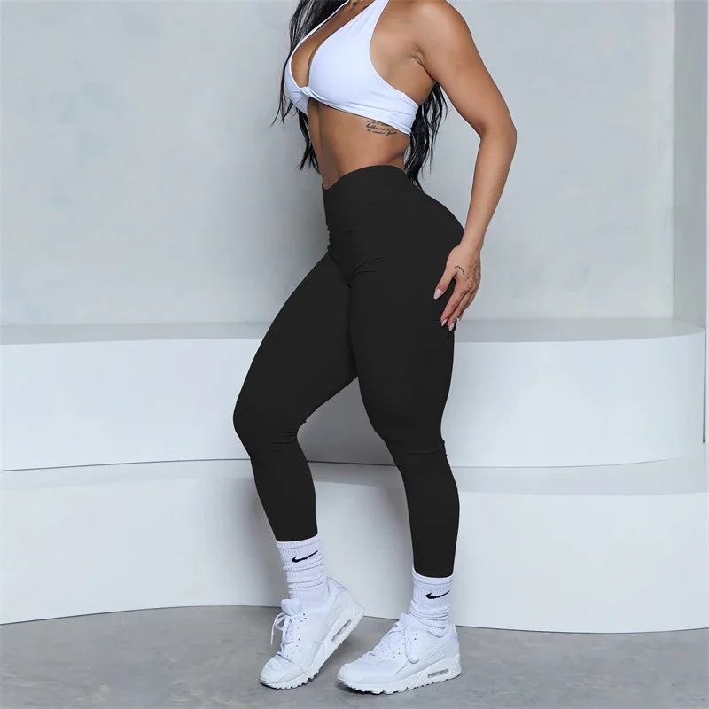 Low V-Back Scrunch Butt-Lifting Leggings