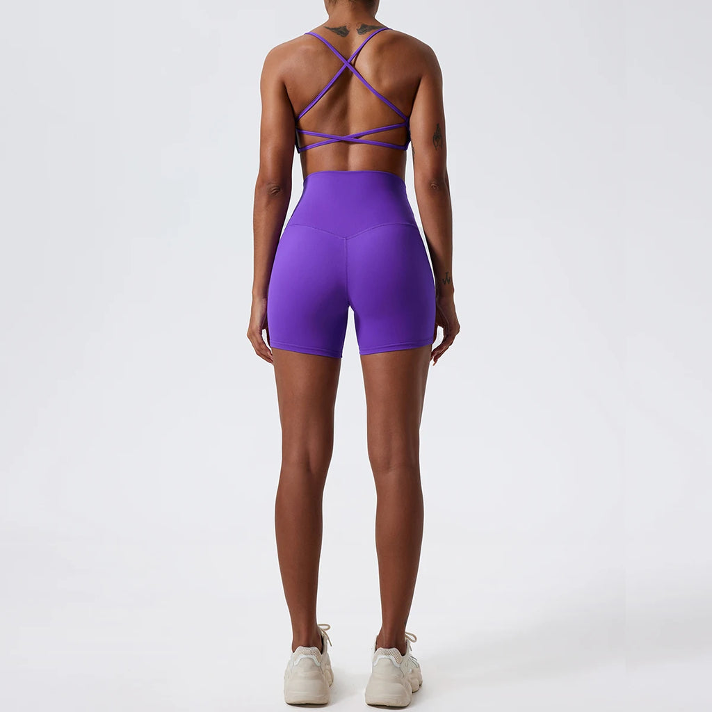 2-piece Seamless Activewear Shorts & Sports Bra