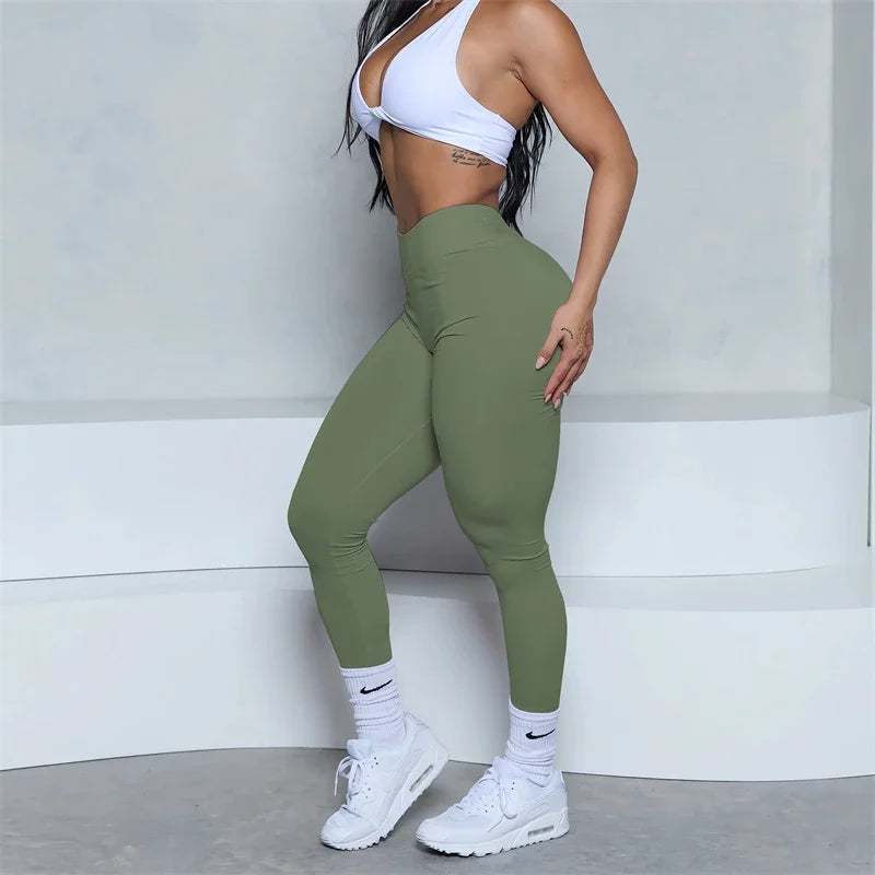 Low V-Back Scrunch Butt-Lifting Leggings