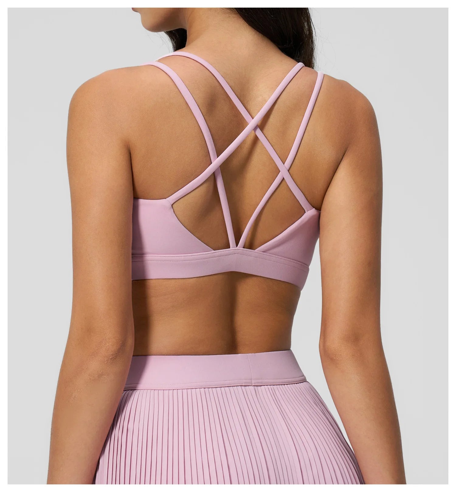 SculptFit Cross Back Sports Bra
